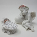 Engelfigur auf Herz und Babyengel schlafend. 2er Set Engelfigur auf Herz und Babyengel schlafend. 2er Set