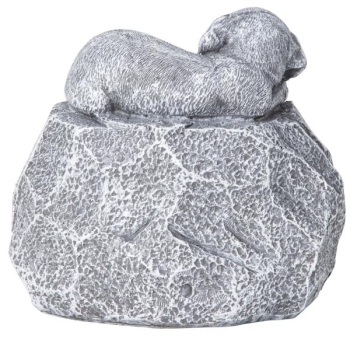 Hund auf Grabstein, 15cmx17cm