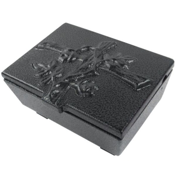 Schwarzes Weihwasserbecken