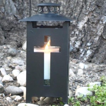 Kleine Grablaterne schwarz, Kreuz, Kerze. 16cm