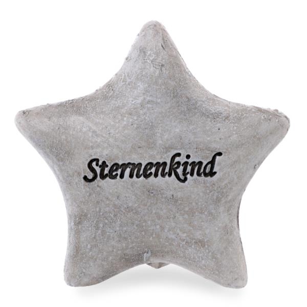 Kleiner Stern Sternenkind stehend
