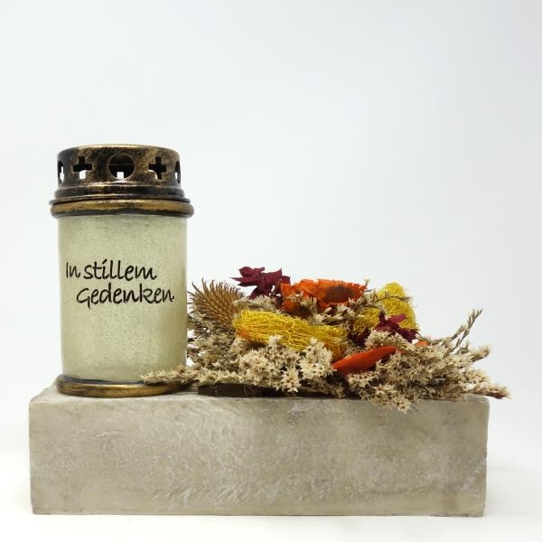 Grablicht In stillem Gedenken, Trockenblumen